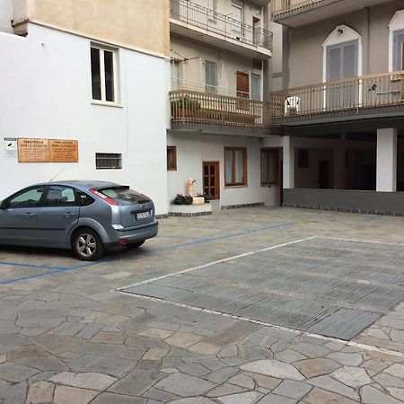 Residence Europa Unita Alassio Bagian luar foto