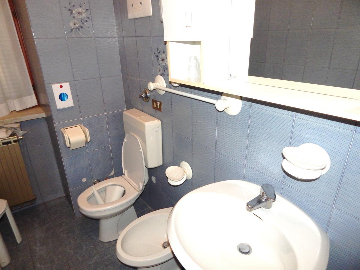 Residence Europa Unita Alassio Bagian luar foto