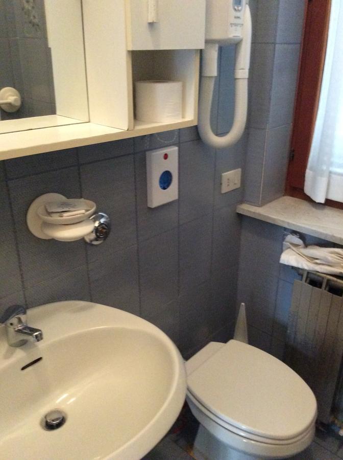 Residence Europa Unita Alassio Bagian luar foto