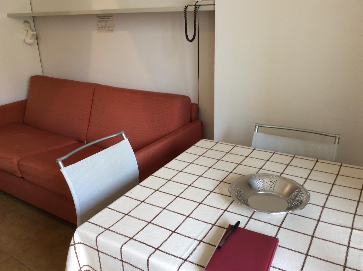 Residence Europa Unita Alassio Bagian luar foto